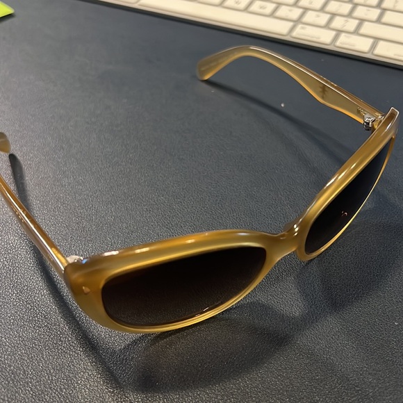 Prada Sunglasses [unsure of the style name] - Picture 4 of 4